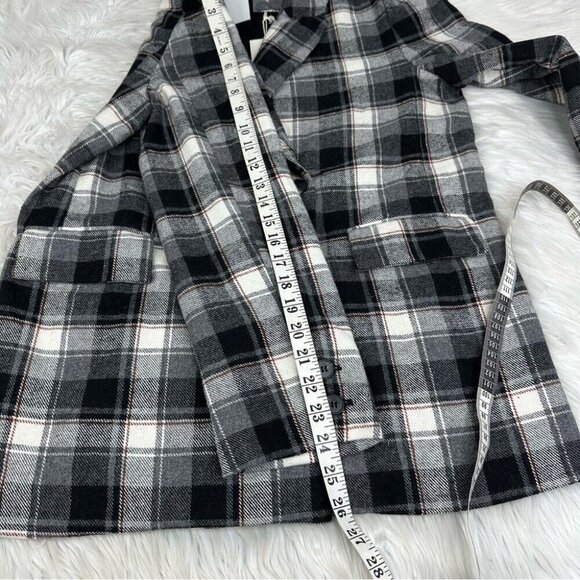 VICI x Fate Women's NWT Black Plaid Wool Preppy Two Button Career Blazer Med/C41 - Picture 10 of 10